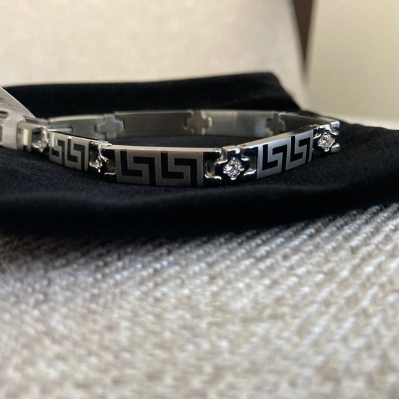 Greek pattern bracelet with White Stones - Picture 1 of 4